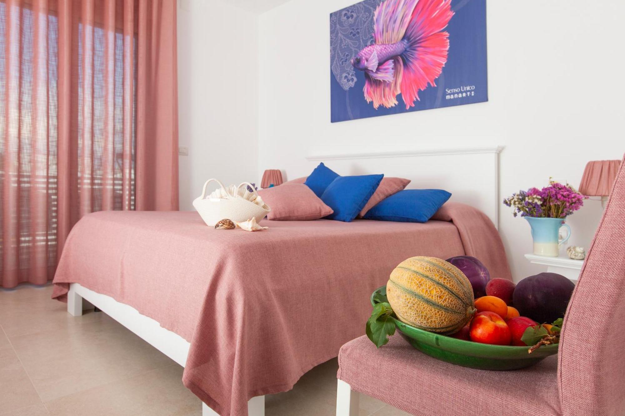 Dimora Nesea Bed & Breakfast Cozze Exterior photo